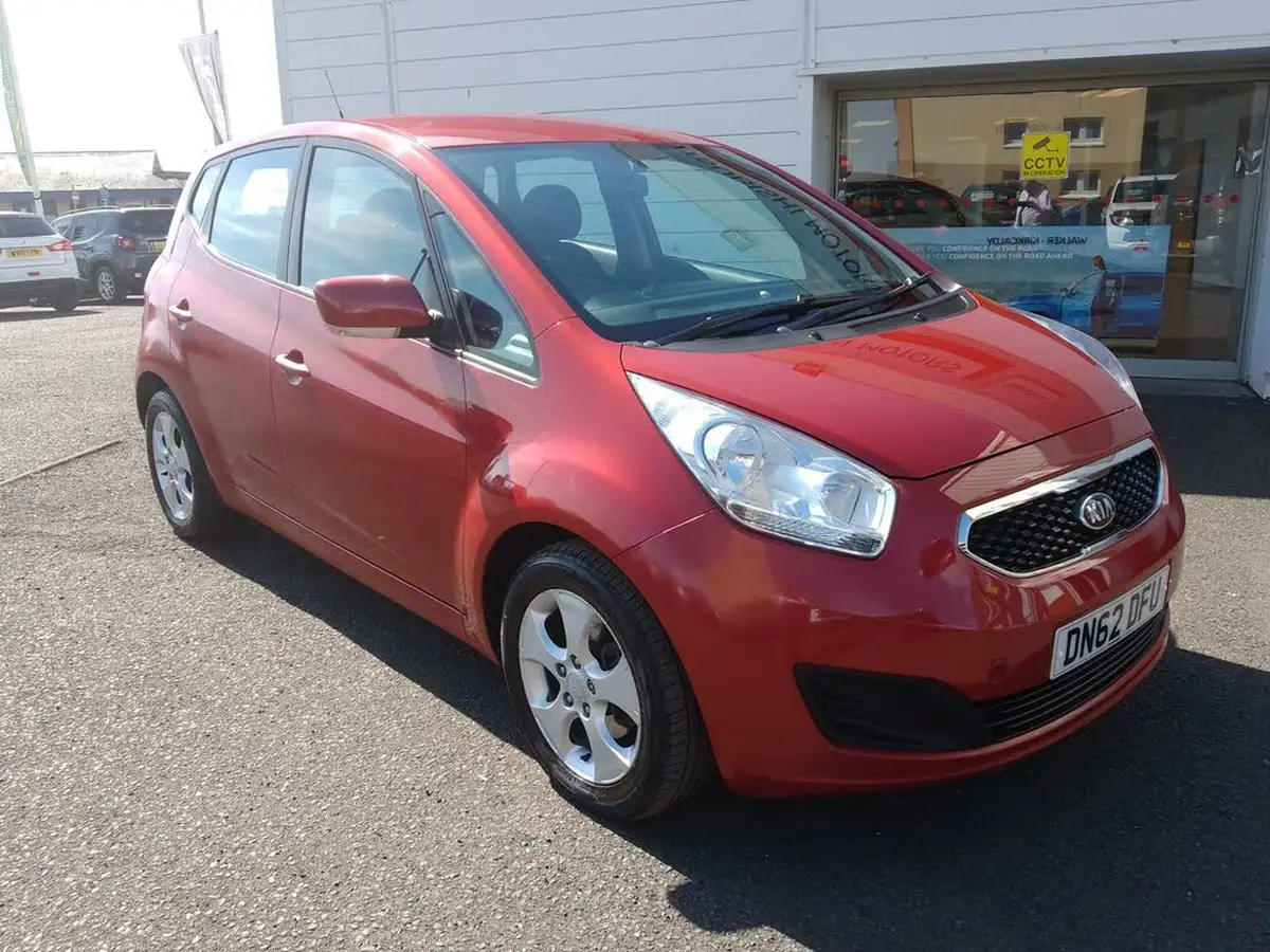 2012-kia-venga-16-2-big-4