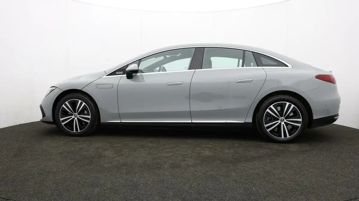 2023-mercedes-benz-eqe-e-eqe-300-sport-edition-big-62