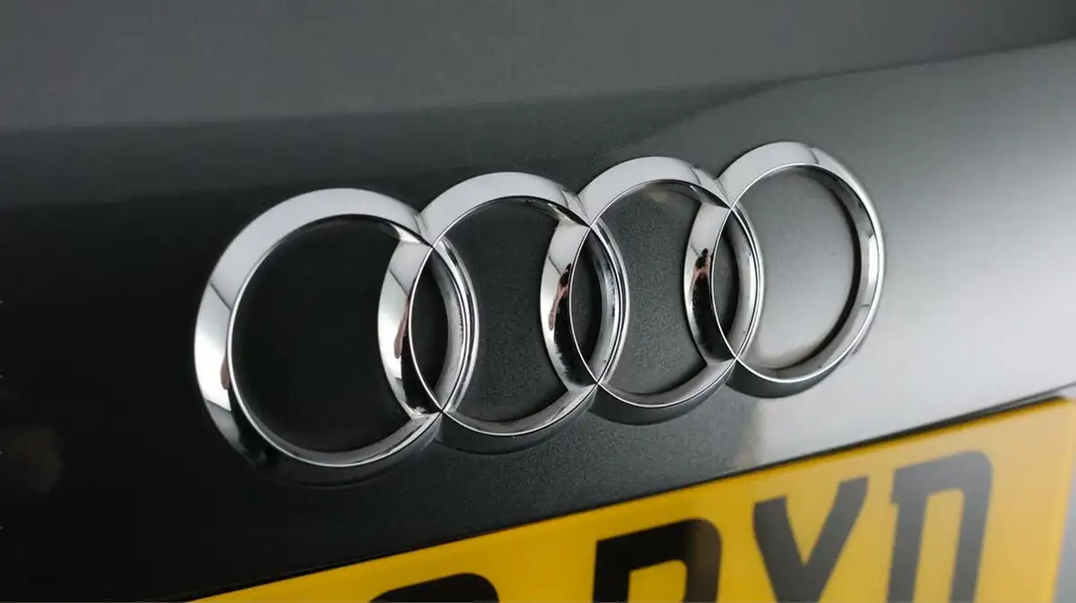 2022-audi-q3-15-35-tfsi-black-edition-codcomfort-sound-pack-station-wagon-big-20