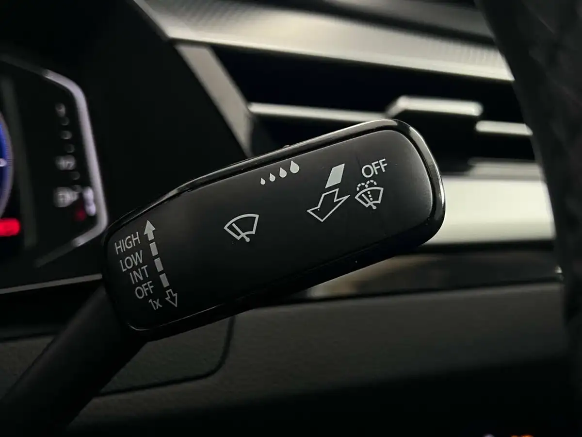 2021-volkswagen-arteon-20tdi-r-line-150ps-fastback-dsg-big-20
