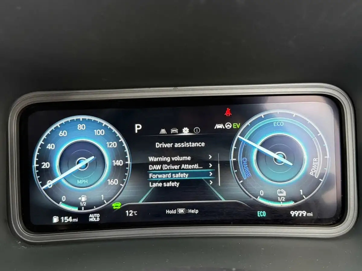 2022-hyundai-kona-16-gdi-se-connect-big-19