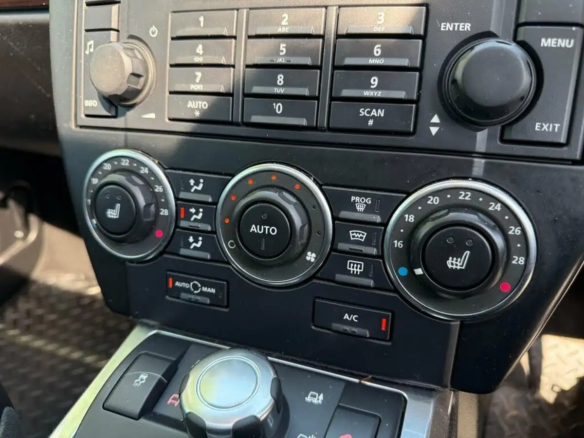 2010-land-rover-freelander-2-22sd4-hse-big-25