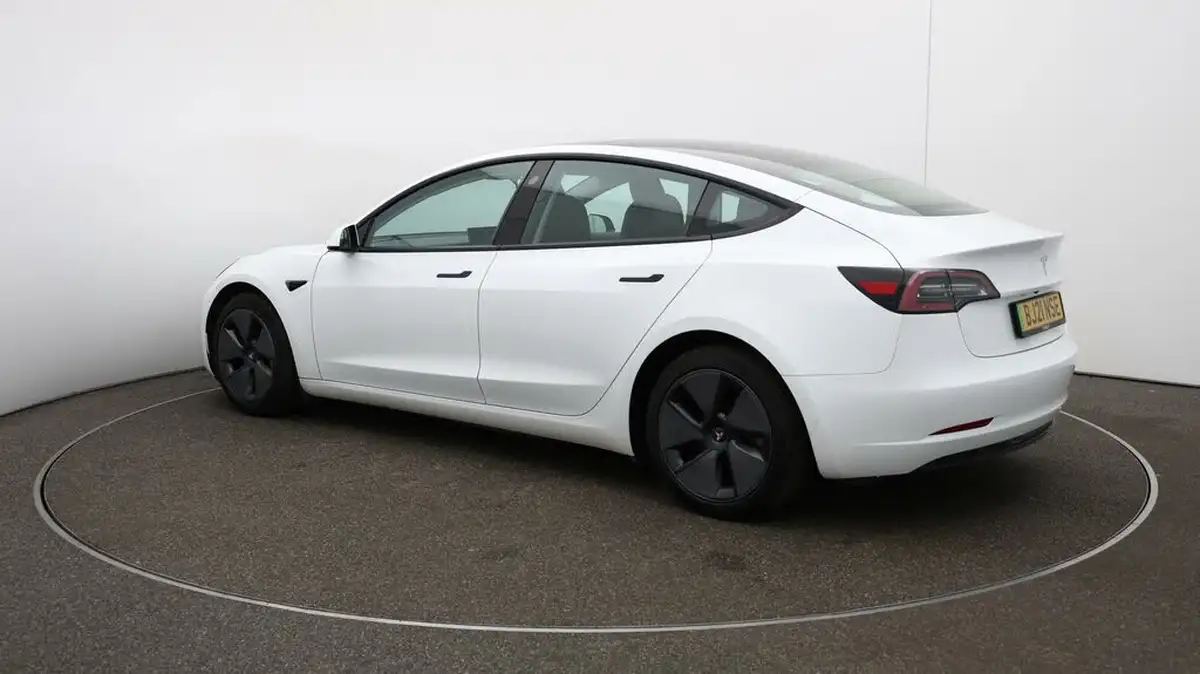2021-tesla-model-3-e-long-range-4x4-big-27