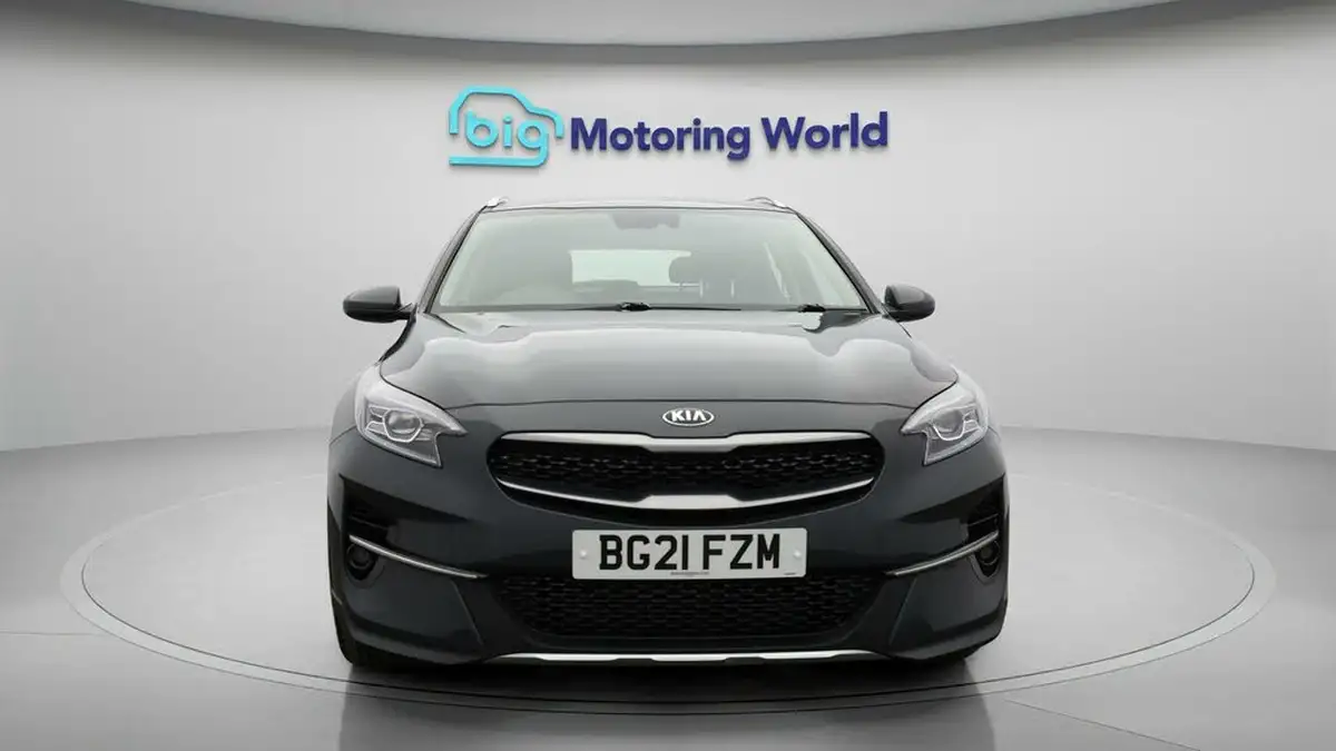 2021-kia-xceed-10-t-gdi-2-big-1