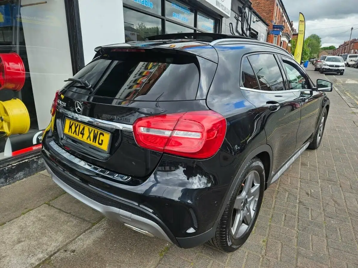2014-mercedes-benz-gla-class-21cdi-amg-line-premium-plus-package-170bhp-220-4matic-7g-dct-big-5