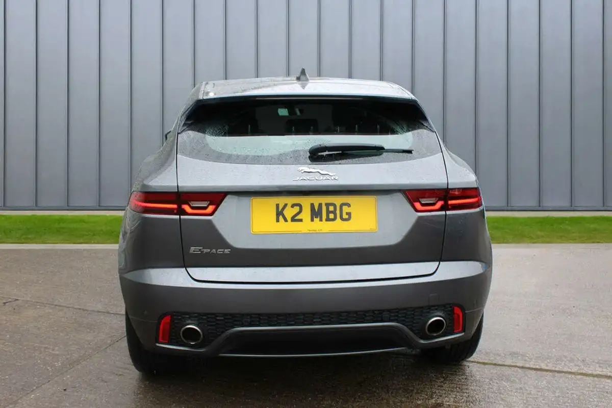 2018-jaguar-e-pace-20-i4-r-dynamic-s-249ps-ss-big-6