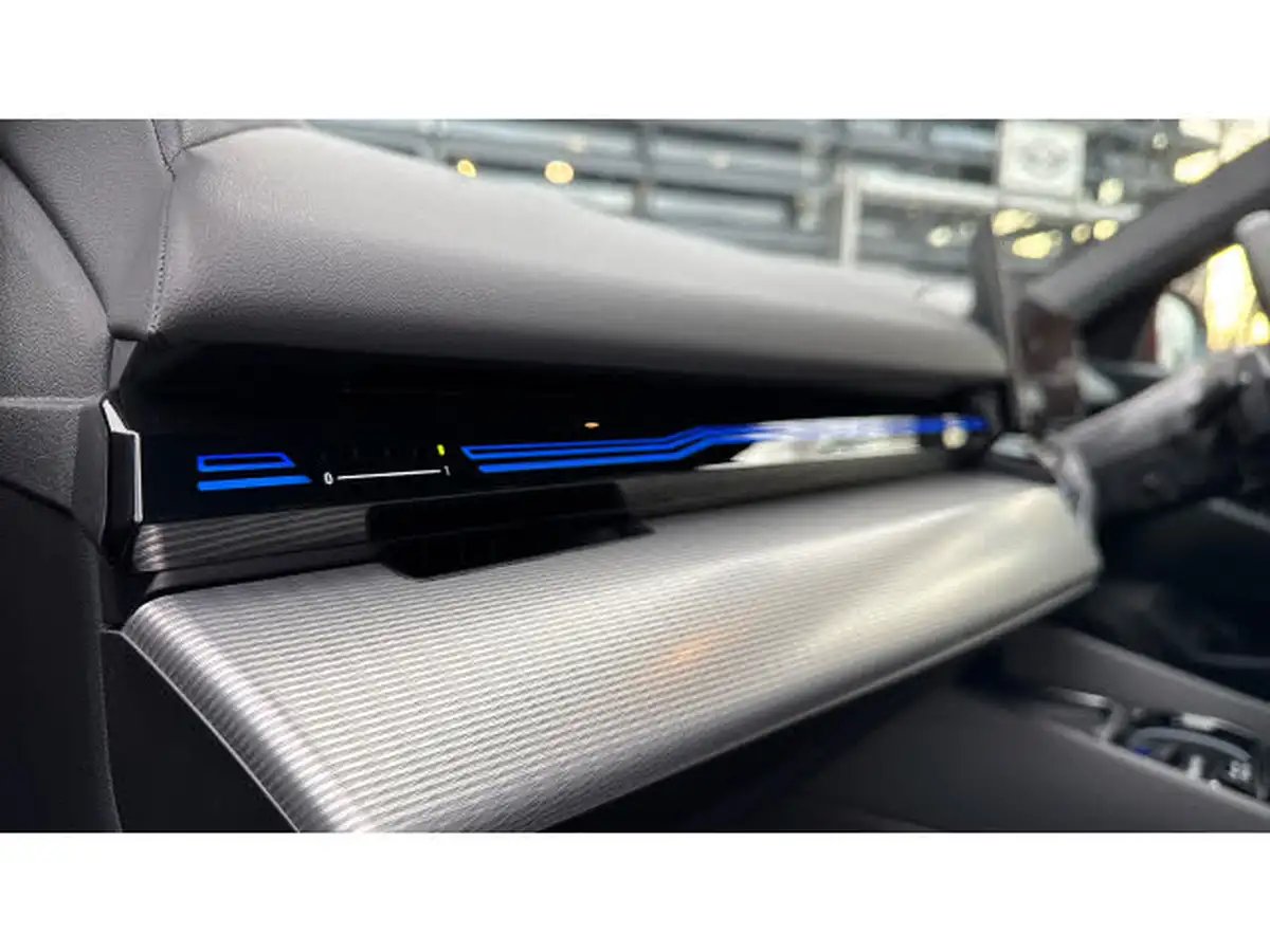 2025-bmw-5-series-20-520i-m-sport-mht-saloon-4d-big-23