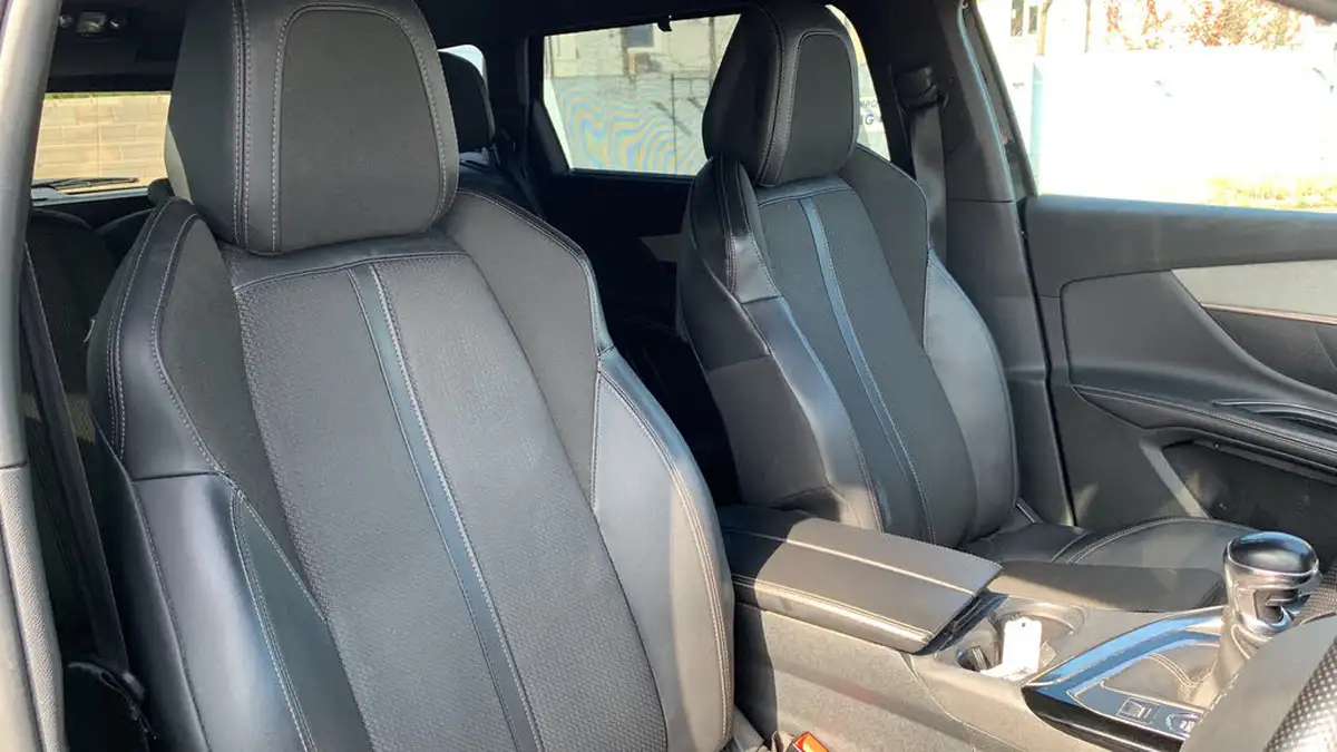 2022-peugeot-5008-suv-15-bluehdi-gt-eat8-big-41