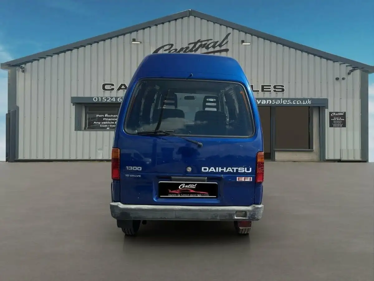 2005-daihatsu-hijet-13-lpg-panel-van-big-3