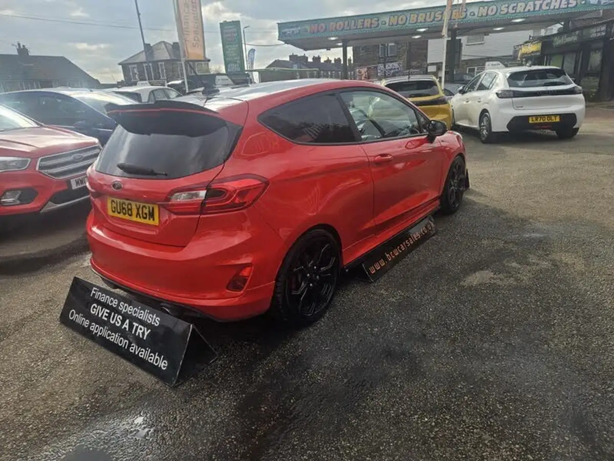 2018-ford-fiesta-big-1
