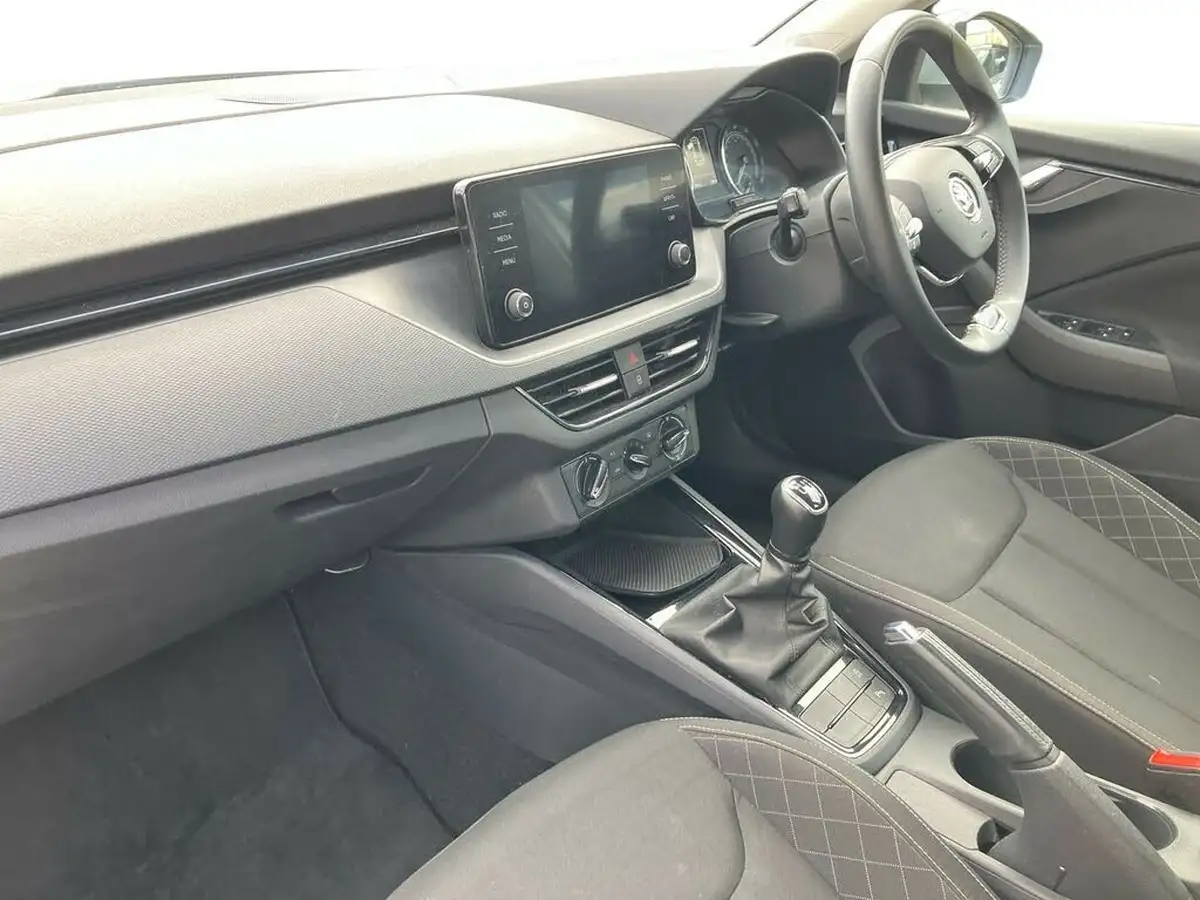 2023-skoda-kamiq-10-tsi-se-109ps-big-5