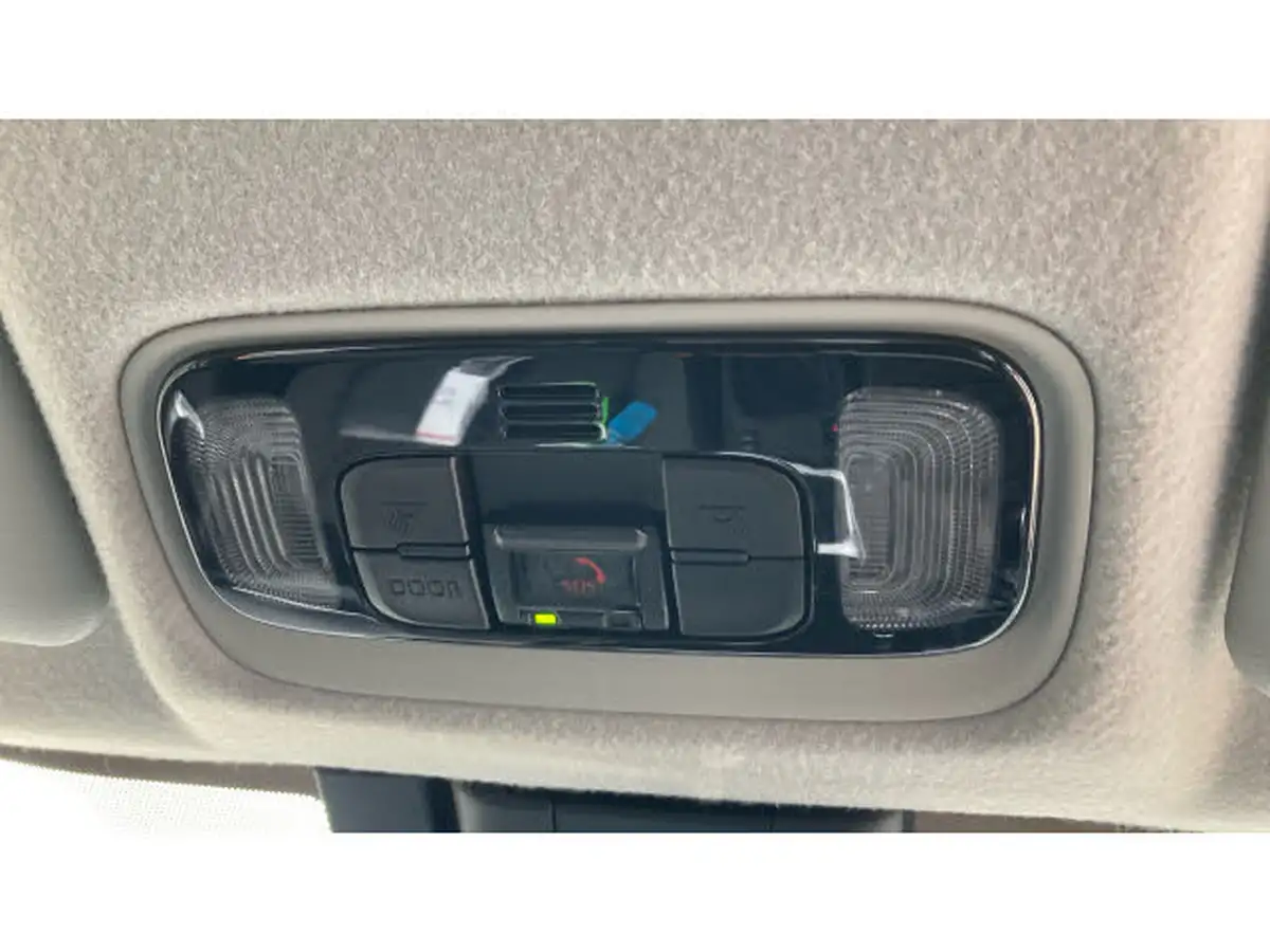 2023-toyota-yaris-cross-15-vvt-i-icon-big-39