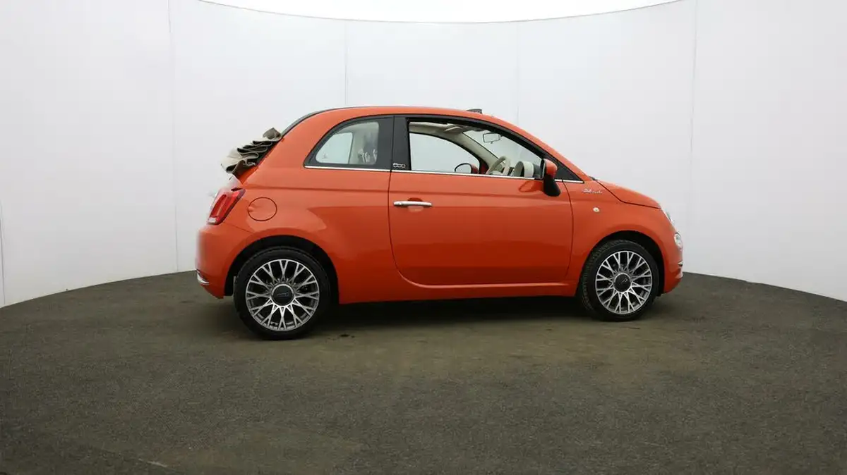 2022-fiat-500c-10-dolcevita-plus-big-46