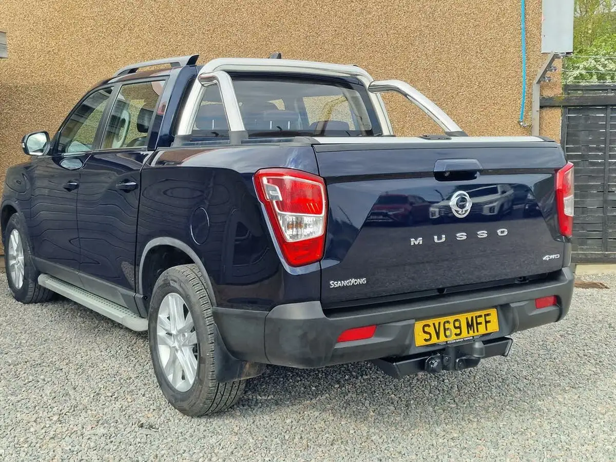 2019-kgm-ssangyong-musso-22td-rebel-auto-big-7