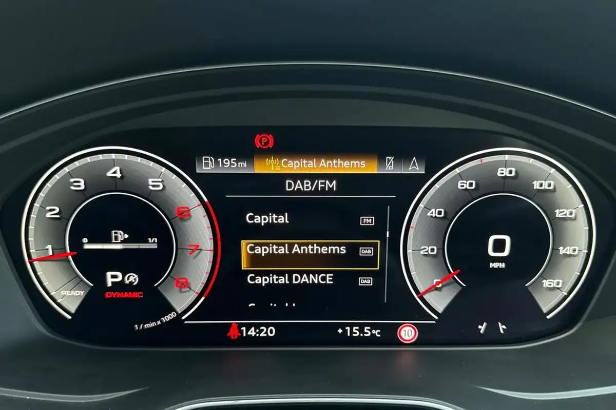 2024-audi-a4-20-40-tfsi-black-edition-big-48