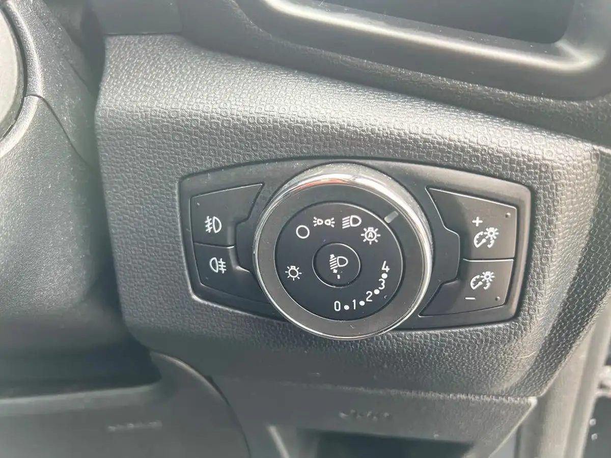 2022-ford-ecosport-10t-st-line-125ps-big-22