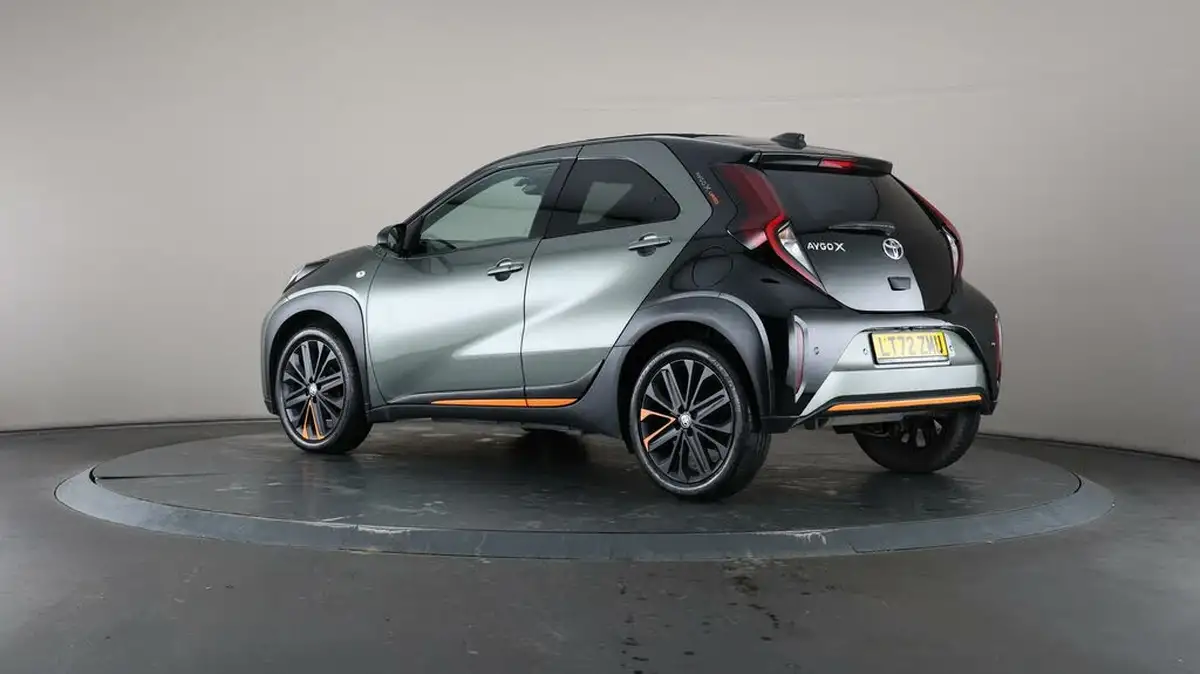 2022-toyota-aygo-x-10-vvt-i-limited-edition-big-64