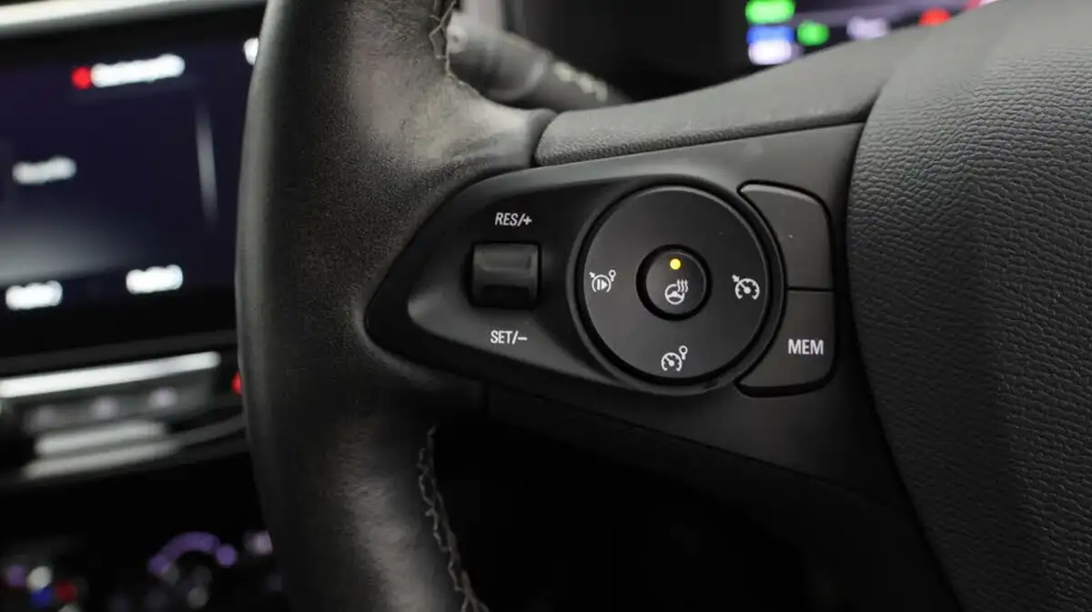 2021-vauxhall-corsa-e-elite-nav-premium-74kw-big-20