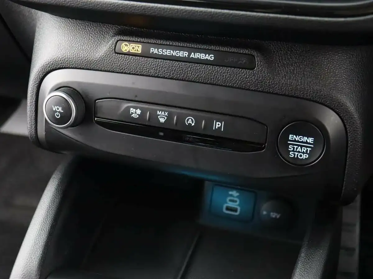 2023-ford-focus-10t-st-line-125ps-hatchback-big-28