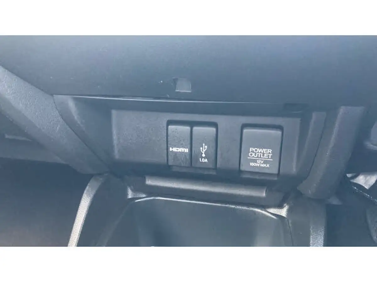 2019-honda-jazz-15-i-vtec-sport-navi-big-18