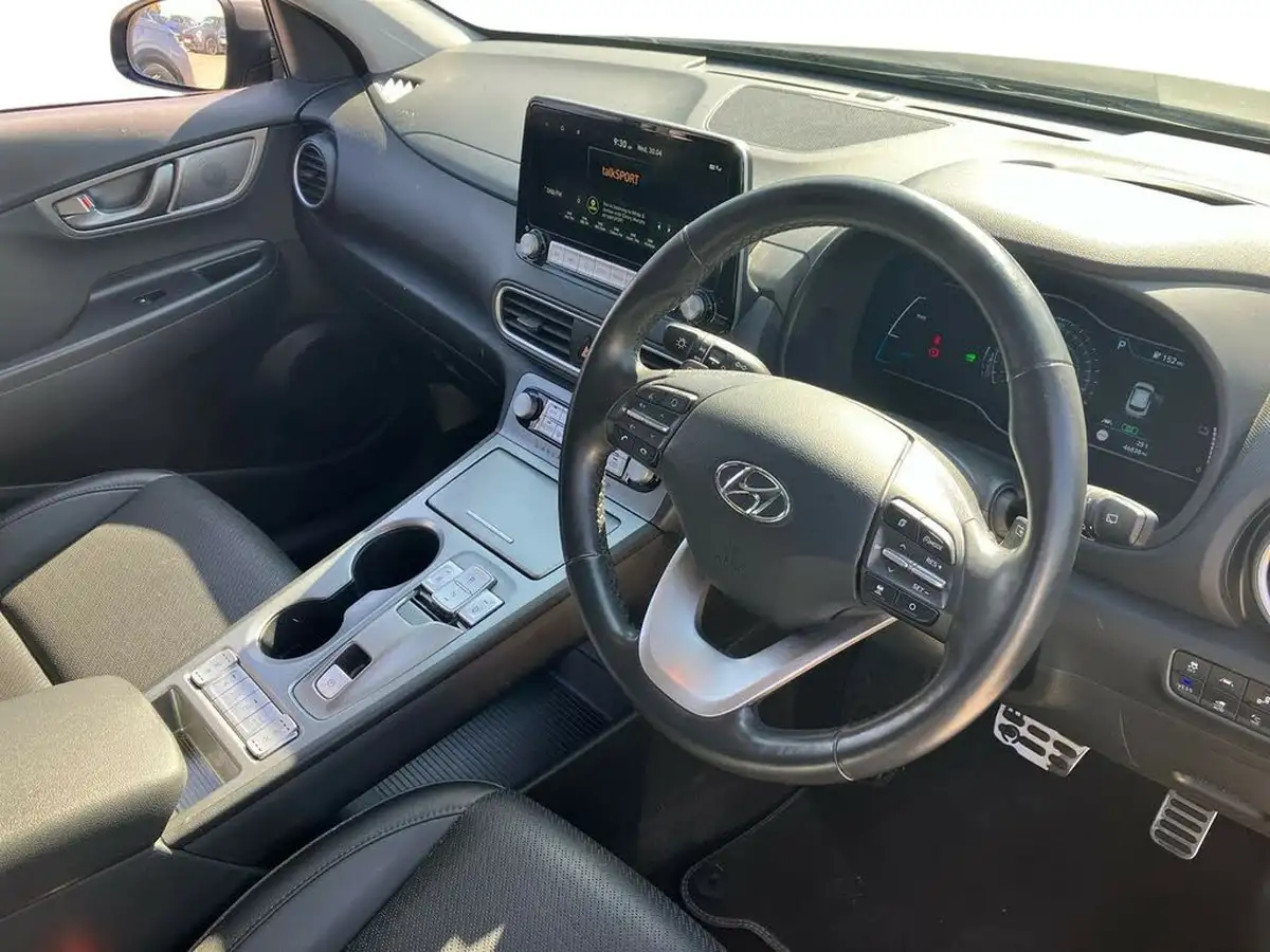 2020-hyundai-kona-e-premium-se-64kwh-7kw-obc-big-7