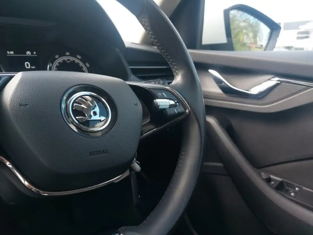 2022-skoda-kamiq-10-tsi-se-111ps-dsg-big-15
