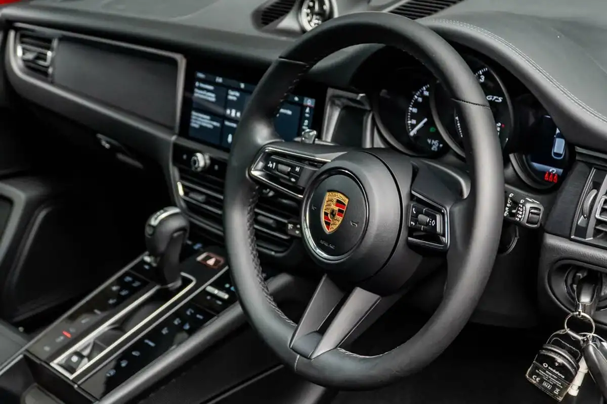 2021-porsche-macan-29-v6-gts-440ps-big-27
