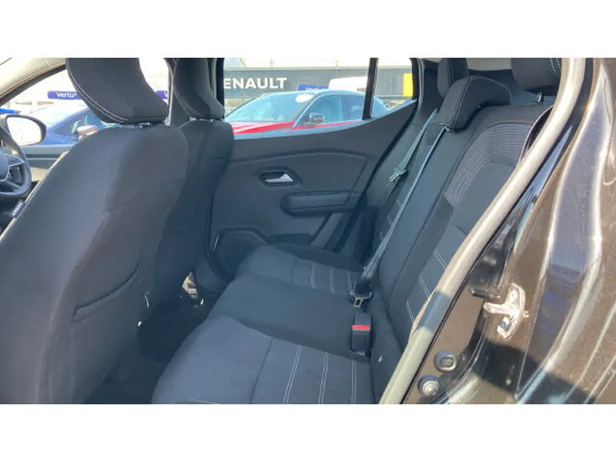 2024-dacia-sandero-stepway-10-tce-expression-90bhp-big-15