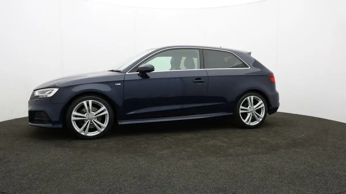 2017-audi-a3-20-tfsi-quattro-s-line-191ps-nav-hatchback-3d-big-58
