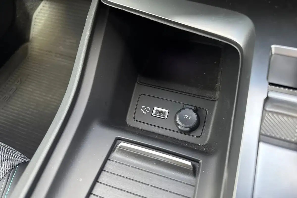 2023-peugeot-408-12-puretech-allure-premium-big-53