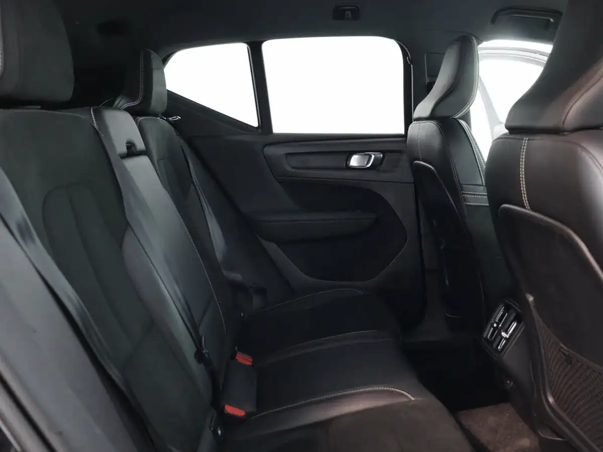 2019-volvo-xc40-15-t3-r-design-163bhp-geartronic-big-41