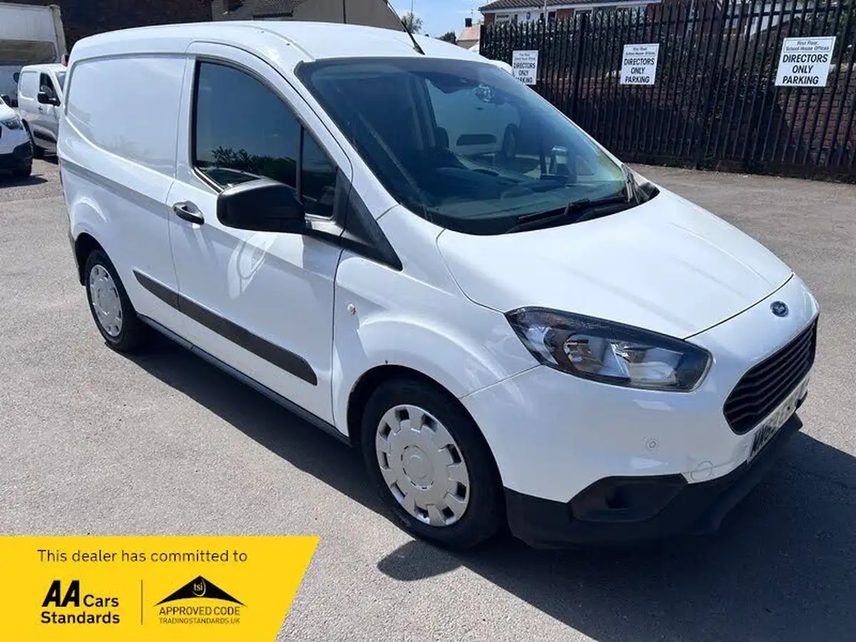 2020-ford-transit-courier-10t-base-ecoboost-big-0