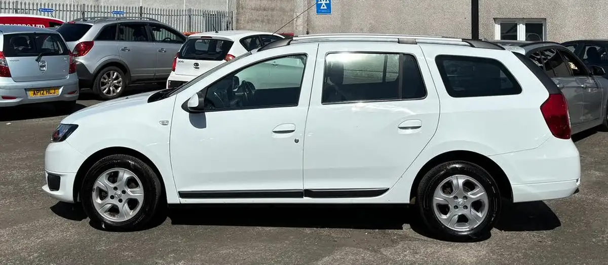 2016-dacia-logan-mcv-09-tce-laureate-big-1
