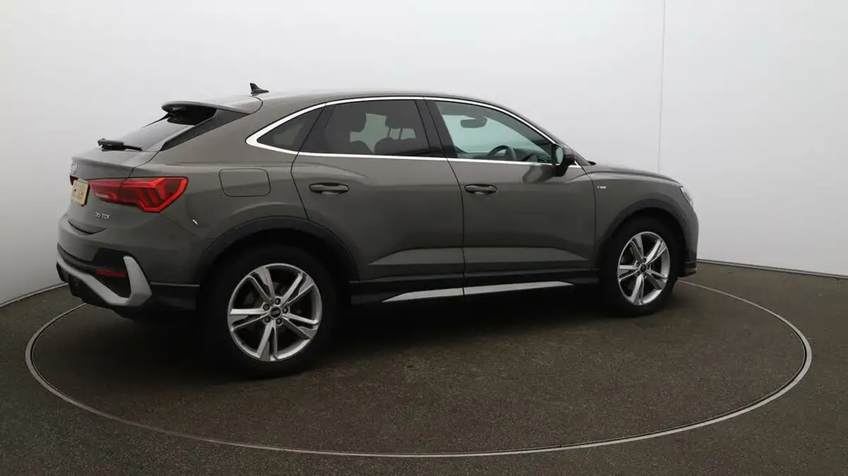 2021-audi-q3-20-35-tdi-s-line-sportback-tronic-big-44