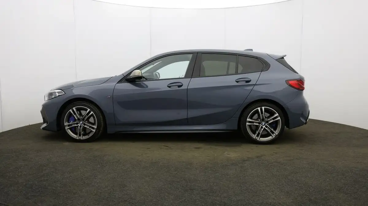 2020-bmw-1-series-20-m135i-xdrive-big-62