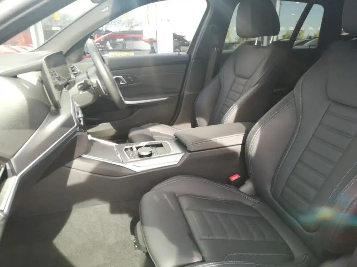 2024-bmw-3-series-20-320i-m-sport-touring-5d-big-4