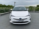 2017-toyota-prius-small-5