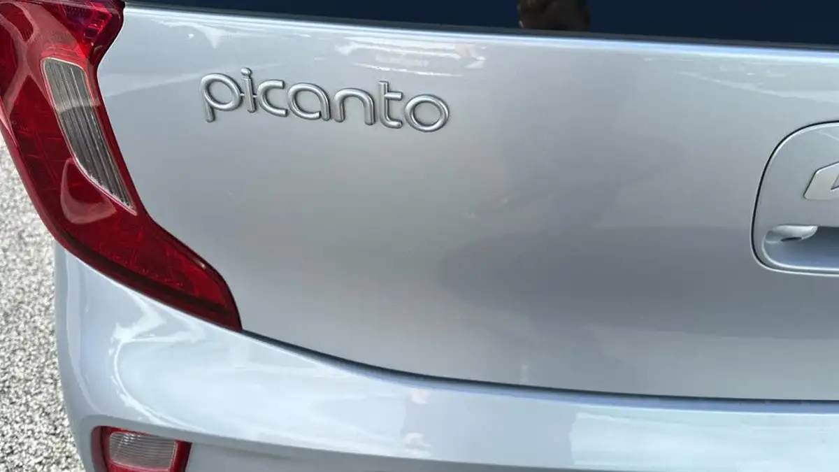 2023-kia-picanto-10-3-big-29