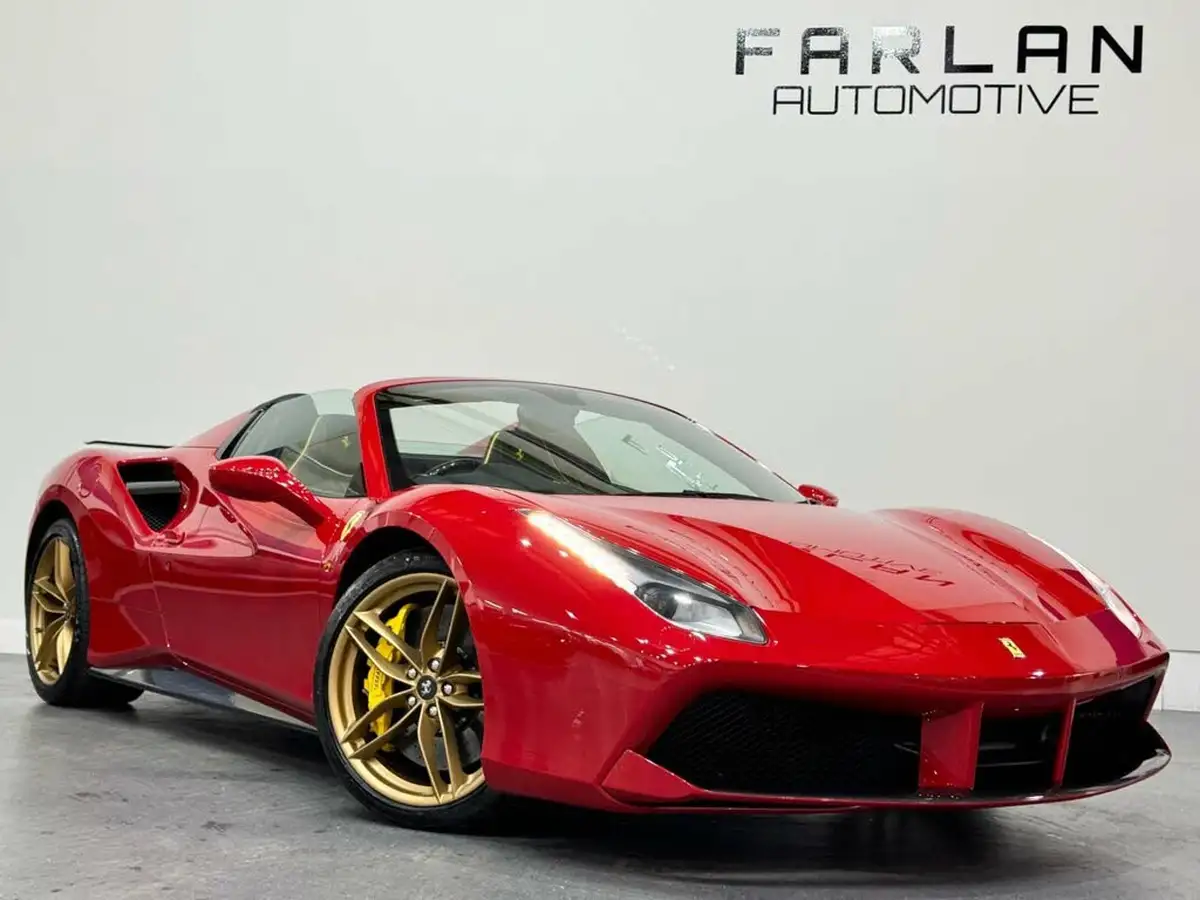 2018-ferrari-488-39-488-spider-big-12