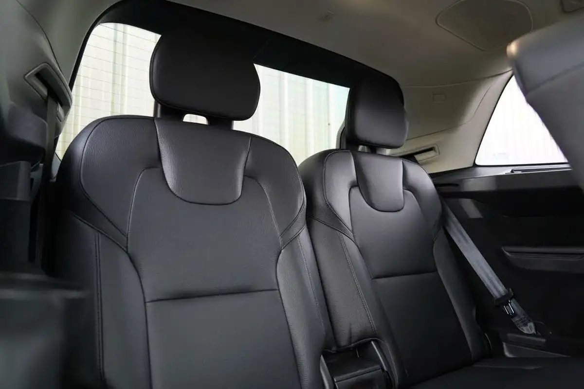 2022-volvo-xc90-20td-b5-momentum-big-14