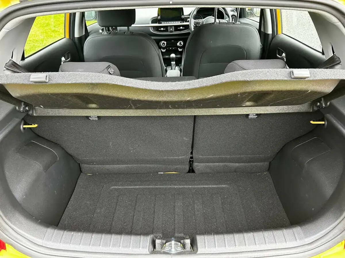 2023-kia-picanto-10-3-big-11