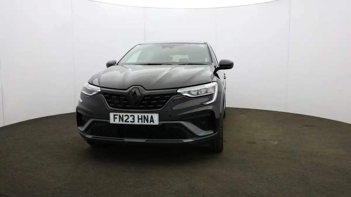 2023-renault-arkana-16-e-tech-engineered-big-32