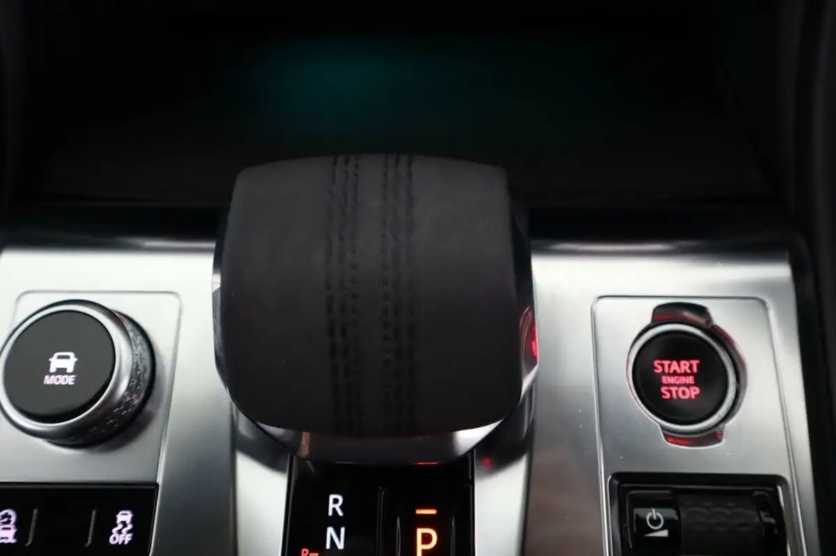 2021-jaguar-f-pace-20-d200-r-dynamic-s-mhev-big-50