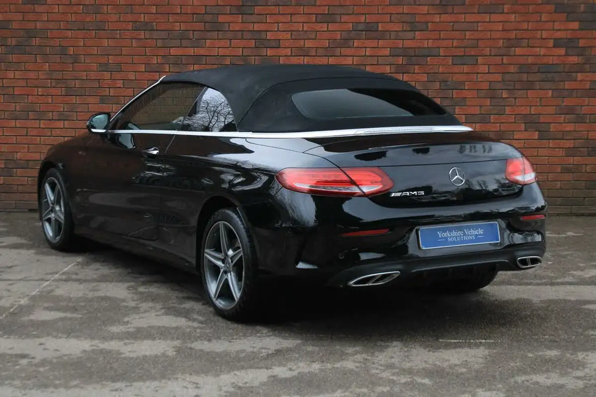 2017-mercedes-benz-c-class-21d-c220d-amg-line-ss-cabriolet-2d-4matic-9g-tronic-plus-big-36