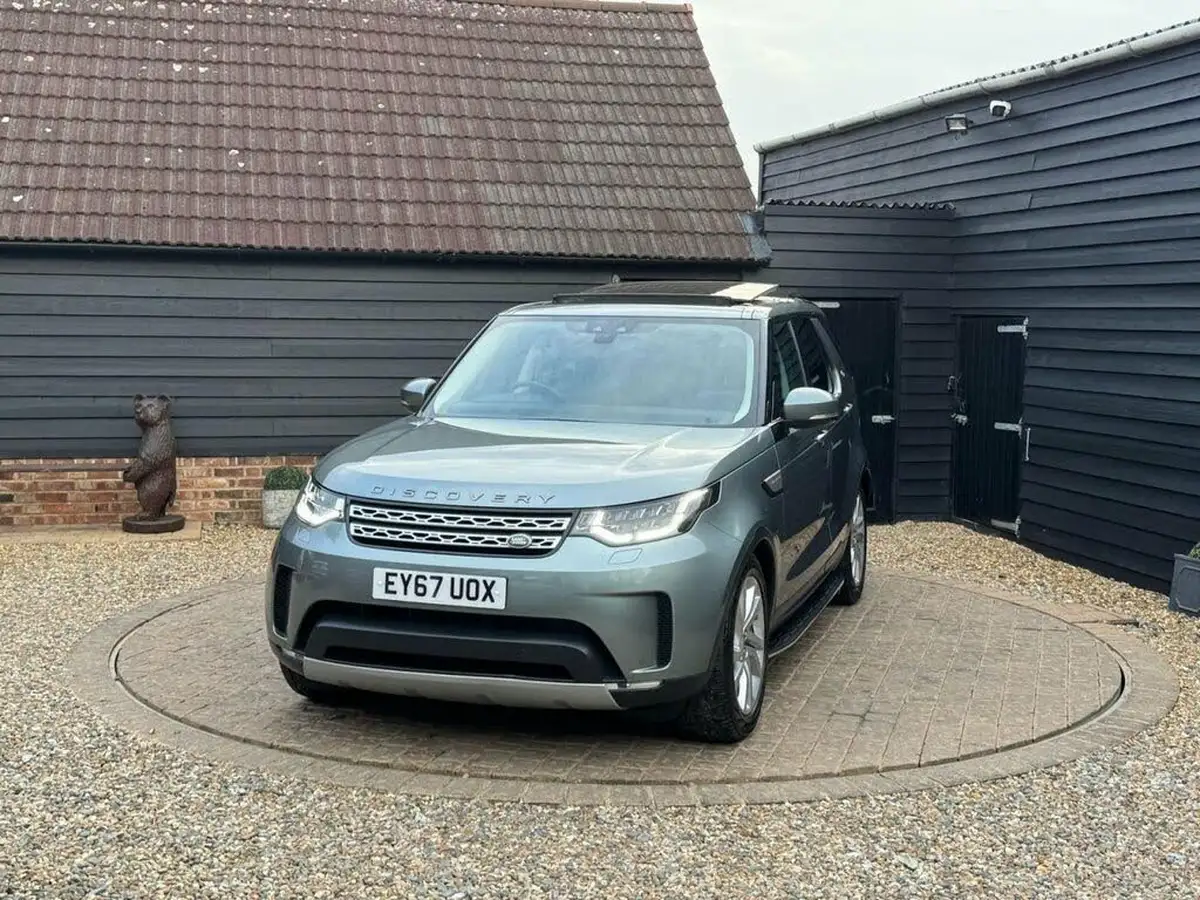 2017-land-rover-discovery-30td6-hse-259ps-awd-station-wagon-5d-auto-big-30