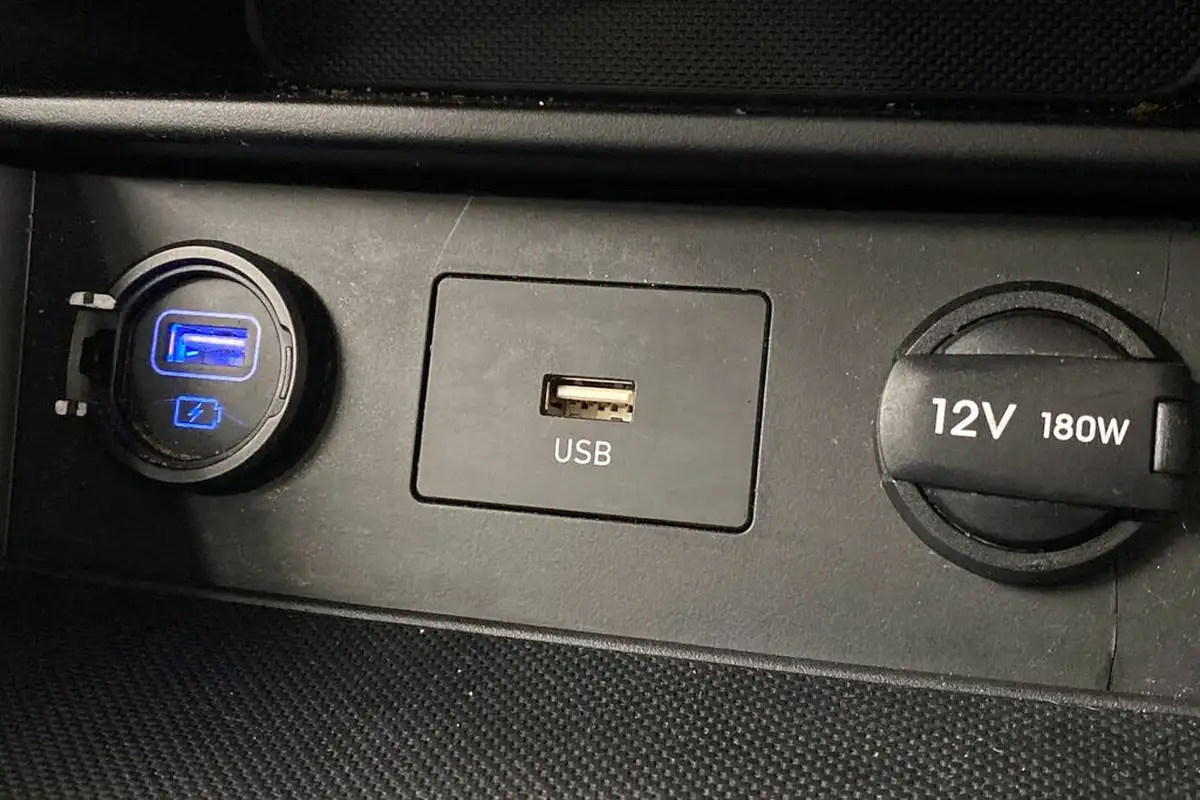 2022-hyundai-kona-16-gdi-se-connect-big-26