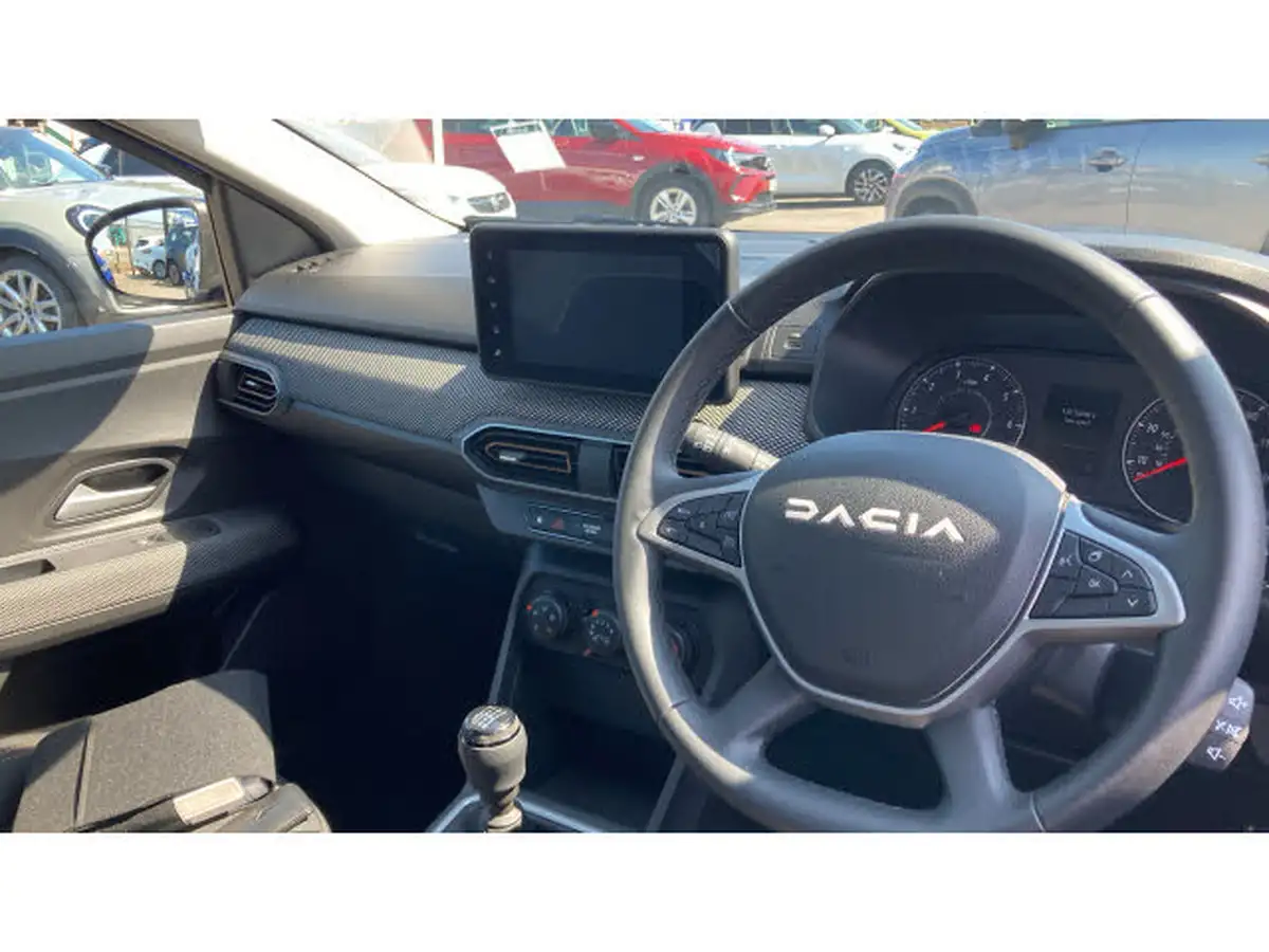 2024-dacia-sandero-stepway-10-tce-expression-90bhp-big-10