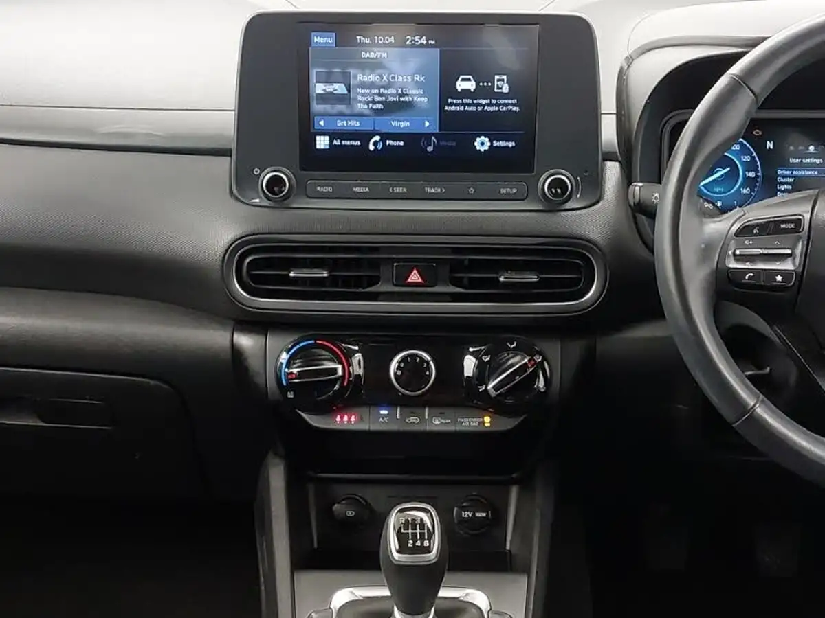 2021-hyundai-kona-10-t-gdi-se-connect-big-9