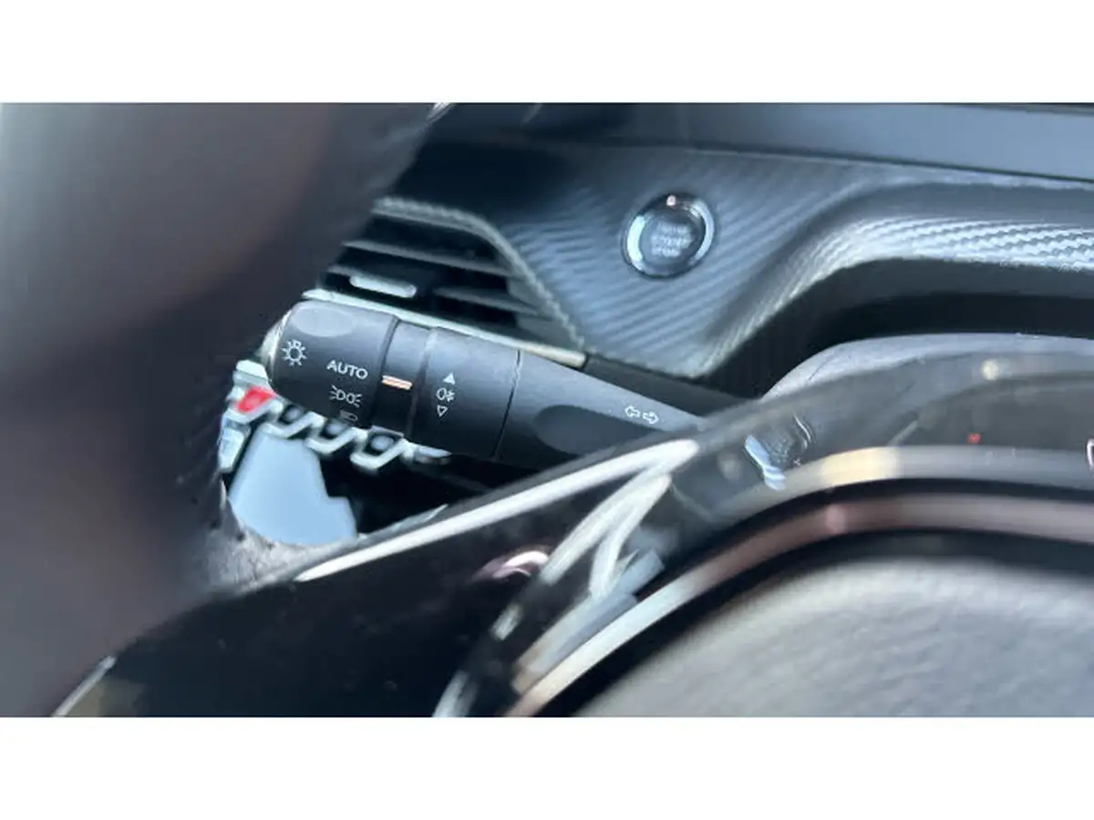 2024-peugeot-2008-suv-12-puretech-allure-130ps-big-24