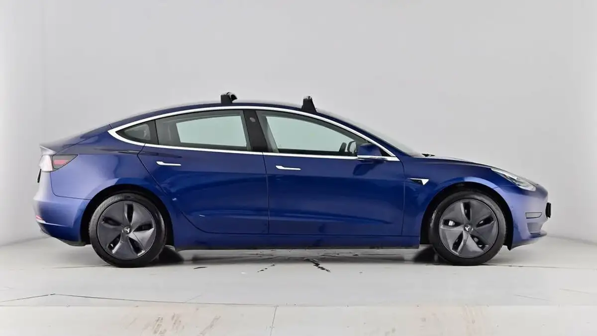 2020-tesla-model-3-e-standard-plus-big-79